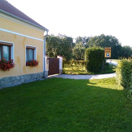 Pension Otevek Trhove Sviny Экстерьер фото
